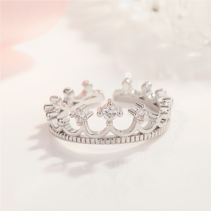 Women's Elegant Crown Shaped Adjustable Ring with Sparkling Zircon